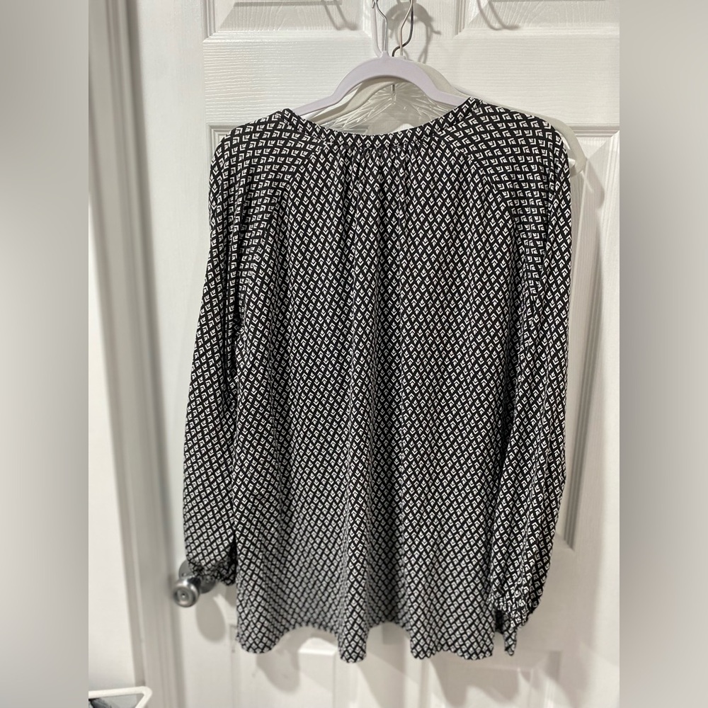 Coolibar, women’s sun protection 50+ long sleeve shirt, like new, Size XXL - Picture 6 of 6